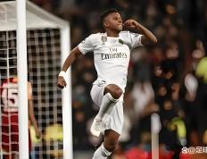 PG游戏-包含哈兰德赛事官方发布惊险取胜新规，巴黎圣日耳曼争议不断！的词条