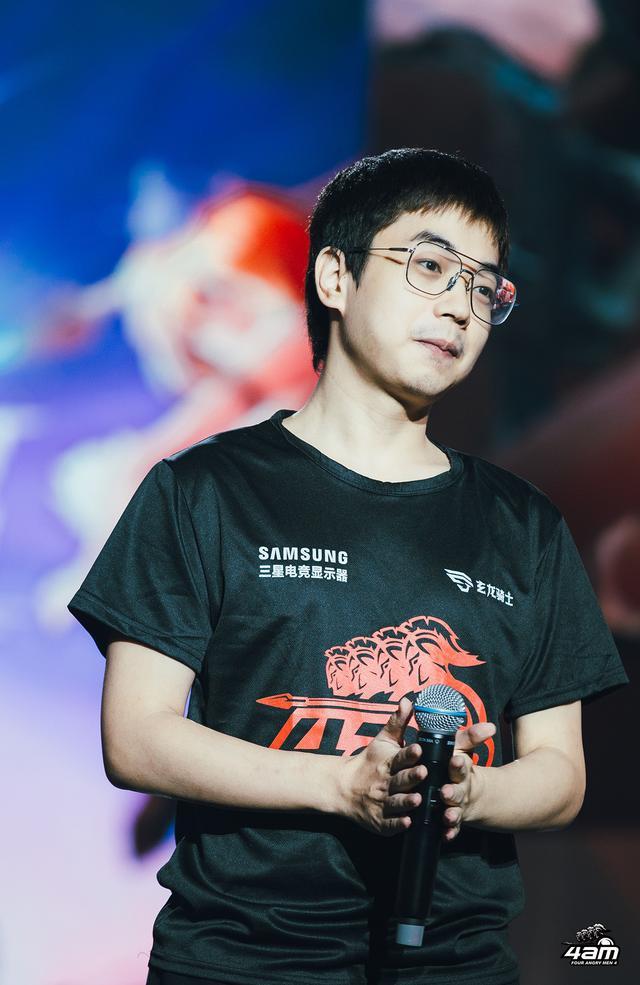 PG模拟器- 成都蓉城发布备战花絮,今晨状态回暖,全明星赛任务艰巨,心理建设被强调