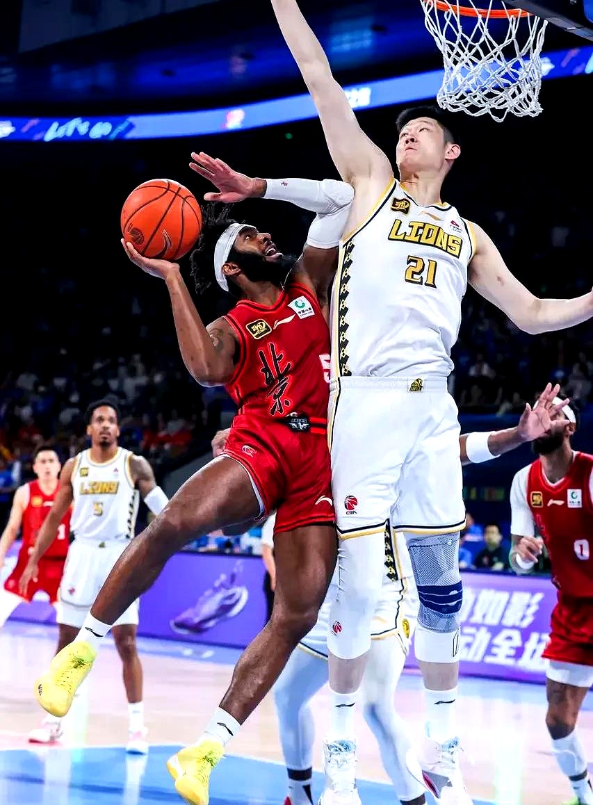 PG模拟器- 硬汉无敌腹肌彪哥 