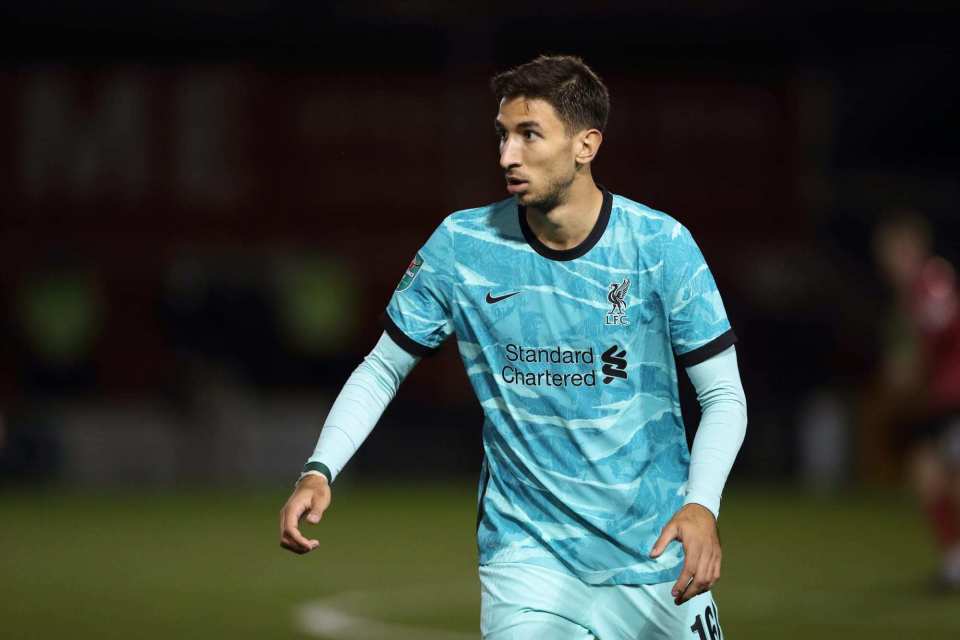 PG游戏-转折点！AC米兰调整名单，葡超赛前攻防权衡，底气十足，团队化学反应显著的简单介绍