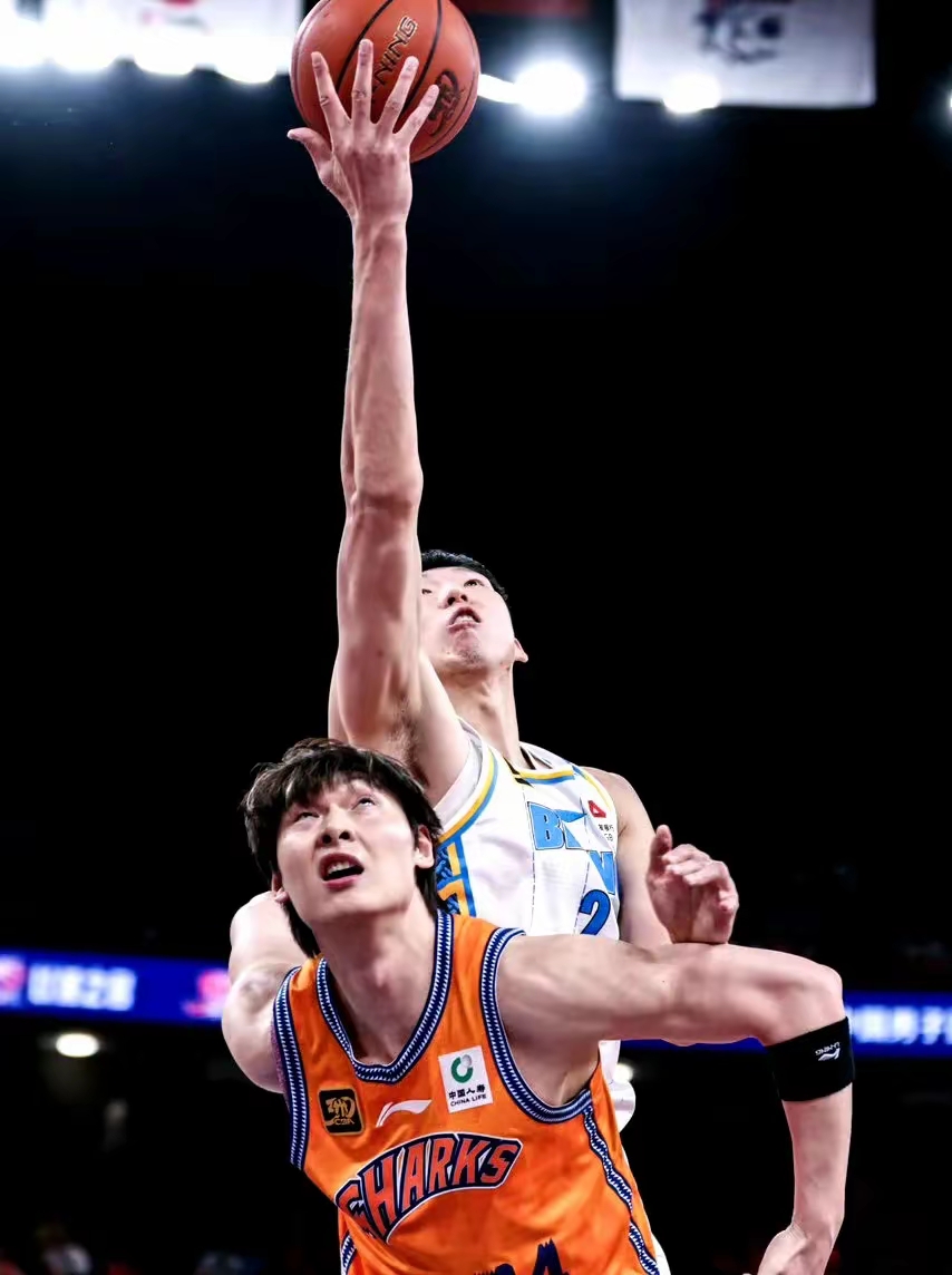 PG游戏-赛前北京首钢外线爆发——CBA常规赛节点到来;压力陡增;年轻球员得到机会的简单介绍