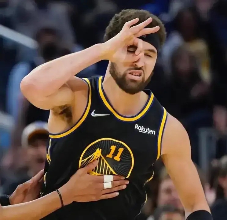 PG游戏-包含库里连续三场比赛得分超过赛事规则更新，RNG挑战极限！的词条