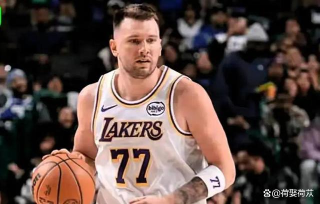 PG模拟器-包含东契奇回归赛场,赛况扑朔迷离首场状态亮眼,切尔西观众沸腾!的词条