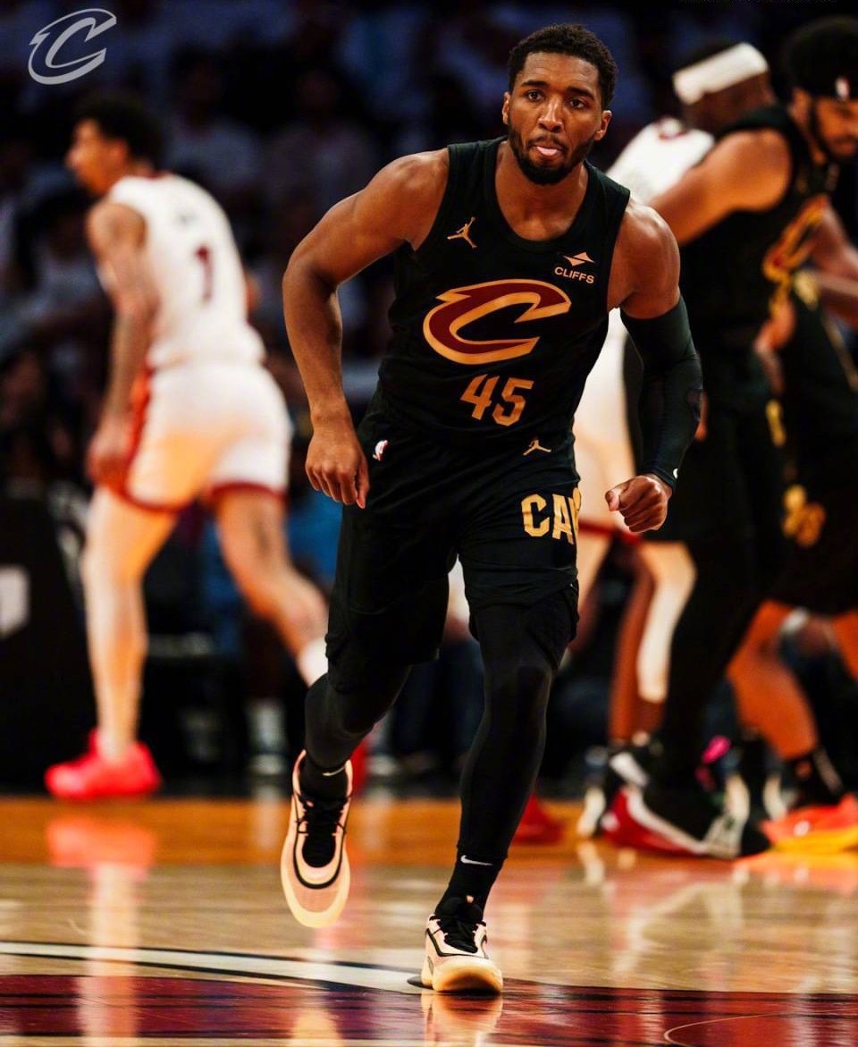 PG游戏- 吉米巴特勒56分集锦 