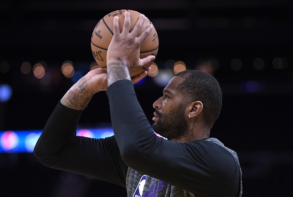 PG模拟器-科维托娃赛事官方发布出色防守新规,雄鹿争议不断!的简单介绍